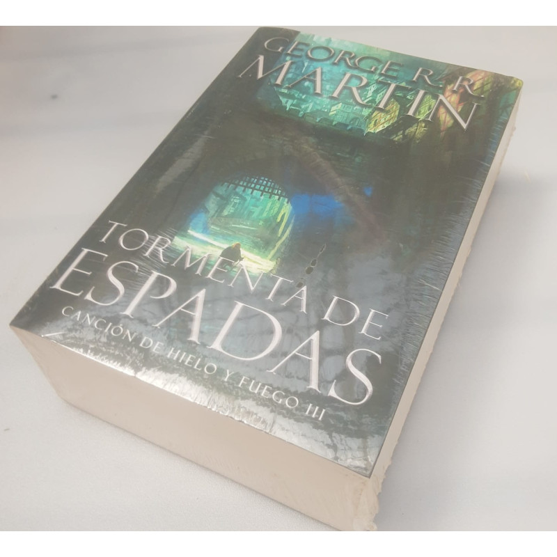 Tormenta de Espadas – Juego de Tronos libro 3 usado buen estado